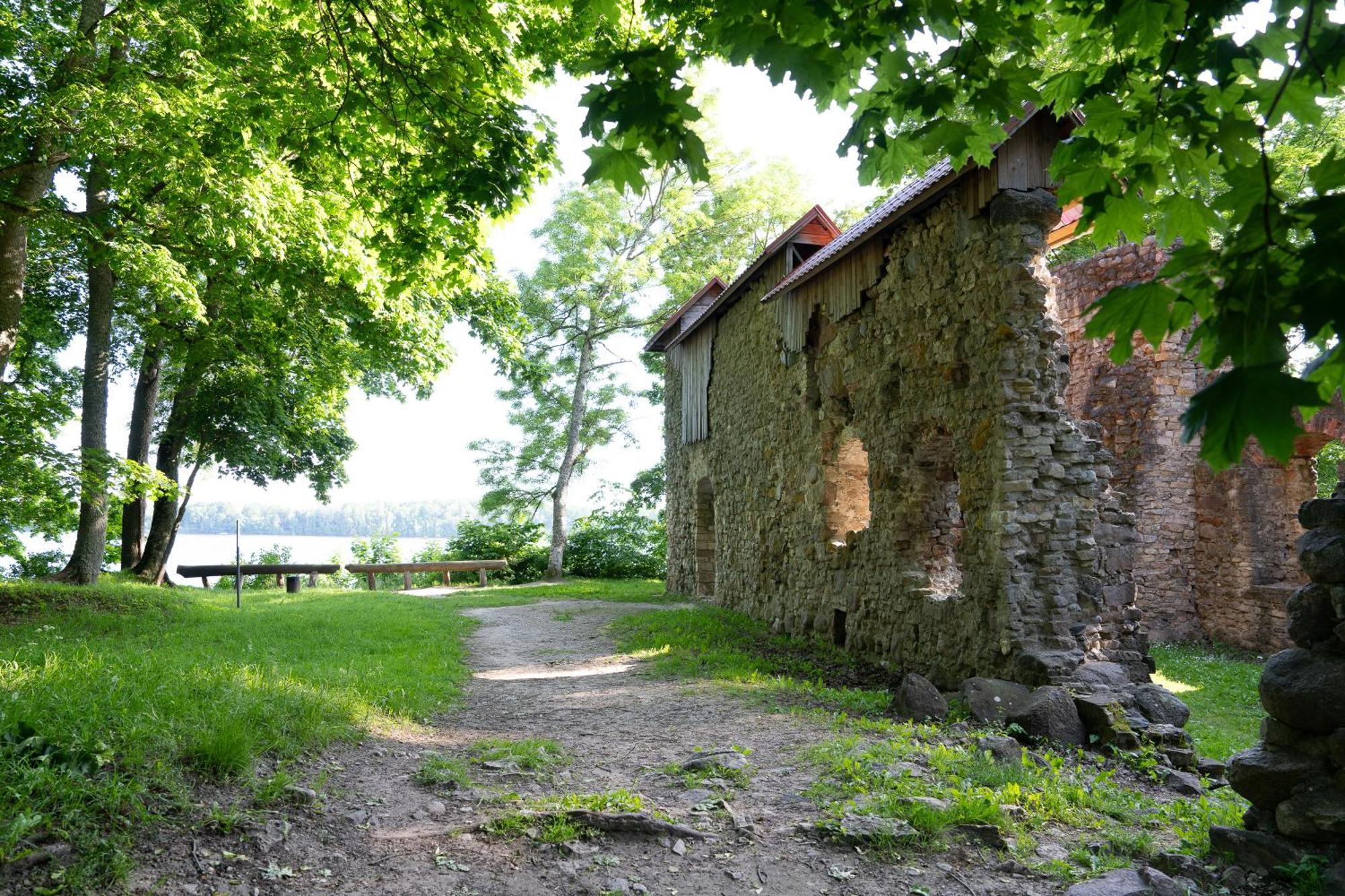 Dore Lielvārde